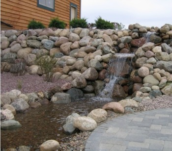 Saukville water feature installation